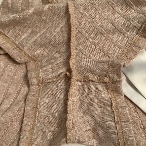 Abercrombie & Fitch Women’s Pajama Short Pockets Tan Size XS - Picture 5 of 7